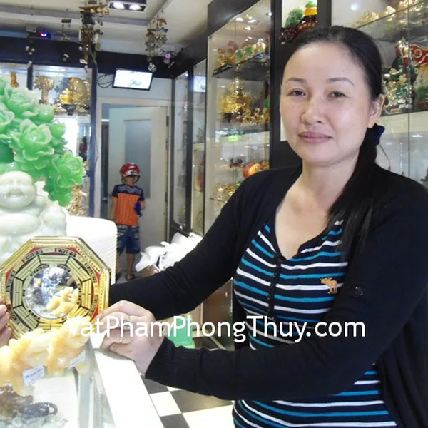 Chị Thuận - Khách hàng mua Tỳ Hưu Hoàng Long HM017
