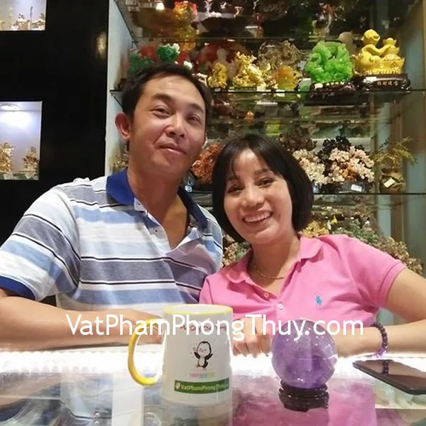 Anh Hoàng- Khách hàng mua Quả cầu thạch anh tím GM142-S3-3540, ve ngọc Phỉ Thúy S6325, S6315