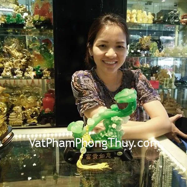 Chị Chi - Khách hàng mua gậy như ý xanh G135A