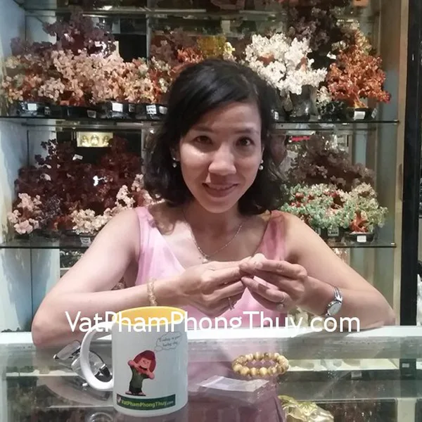 Chị Ny - khách hàng mua vòng tay thạch anh tóc vàng S6226, chuỗi đá mắt mèo A+++ S6387 và hồ ly ngọc tủy S6347
