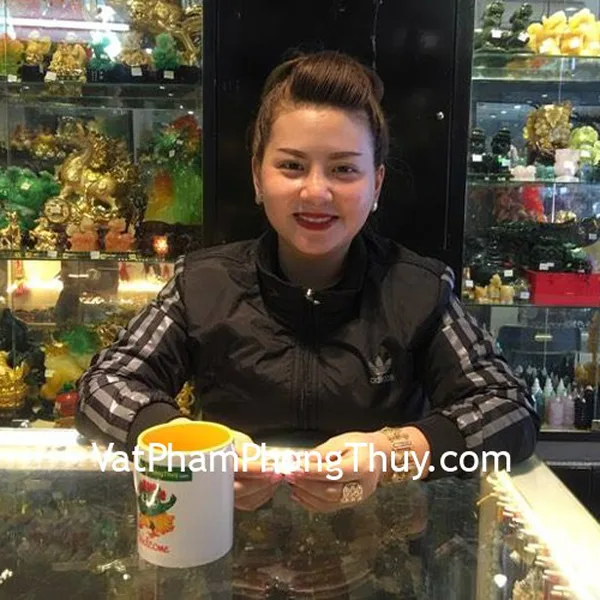 Chị Phượng - Khách hàng mua Tỳ hưu Phỉ Thúy A+ S5151