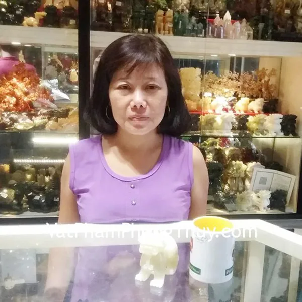 Chị Loan - khách hàng mua Tỳ hưu Bắc kinh xanh BKX-S