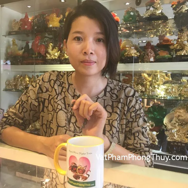 Chị Xuyến - khách hàng mua chuỗi thạch anh tóc đen Uruquay A+++ S6388-S5-3572