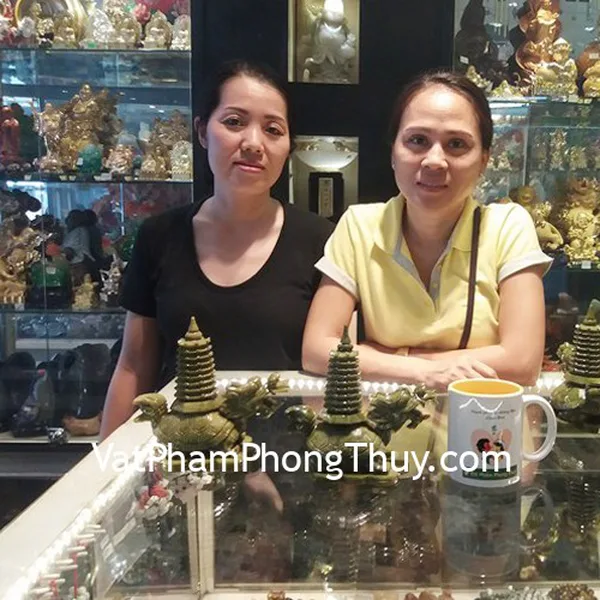 Chị Giang - Khách hàng mua Rùa đầu rồng cõng tháp HM034