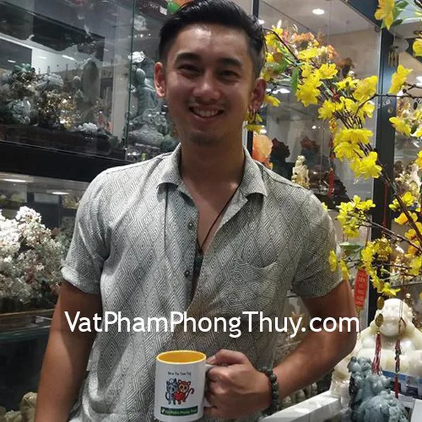 Anh Phi - khách hàng mua chuỗi ngọc phỉ thúy xanh 14 li S6396 và mặt voi phỉ thúy S432