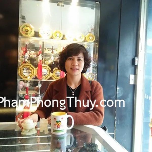 Chị Kim Oanh - Khách hàng mua Tỳ hưu thanh ngọc nhỏ H009 ,Thiềm thừ Cẩm thạch CTT-S