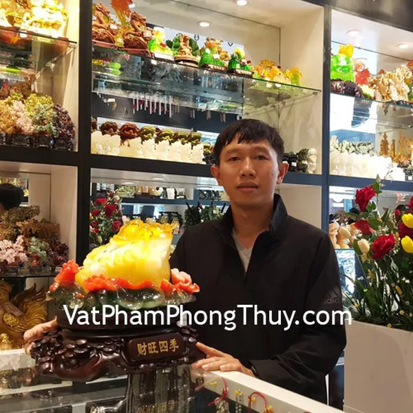 Anh Nghĩa - khách hàng mua tượng cóc lưu ly đảo mẫu đơn C055A