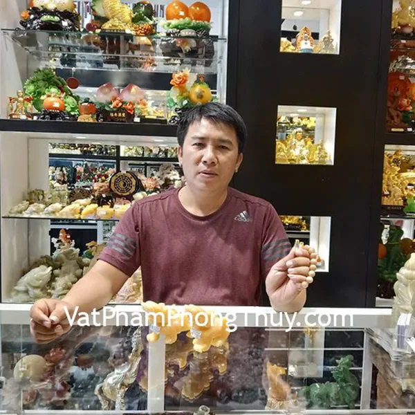 Anh Thành - khách hàng mua cặp Tỳ Hưu Hoàng Long GM013 và Chuỗi đá mặt trời đỏ S6652-6106