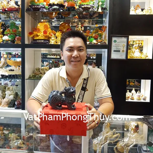 Anh Tuấn - khách hàng mua tỳ hưu bắc kinh đen trung BKD-M