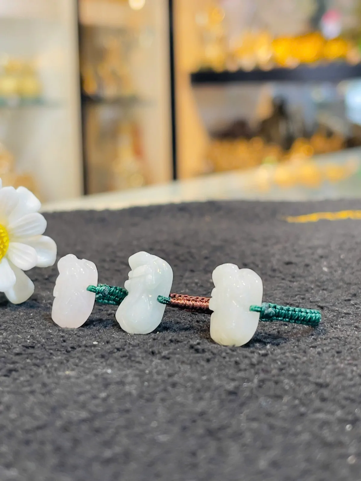 Nhẫn Tỳ hưu đá ngọc Miến Điện 10.5 S739