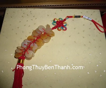 Ngọc bội treo 32 đồng tiền+nén vàng Hoàng Long S240