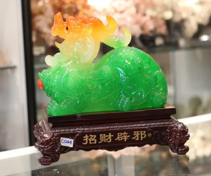 Tỳ hưu xanh mào đỏ ngực hồng châu nhỏ - Chiêu tài bích tà C044A