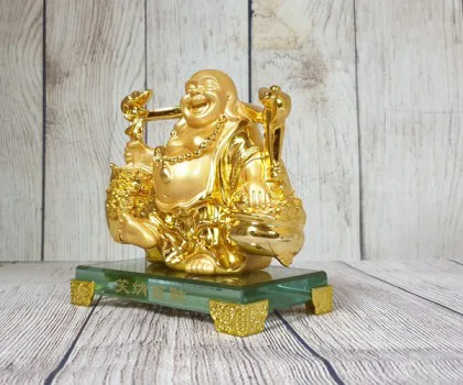 Phật di lạc vàng bóng gánh hai thúng tiền vàng đứng trên đế thuỷ tinh - Tiếu Nạp Bách Tài FLN191