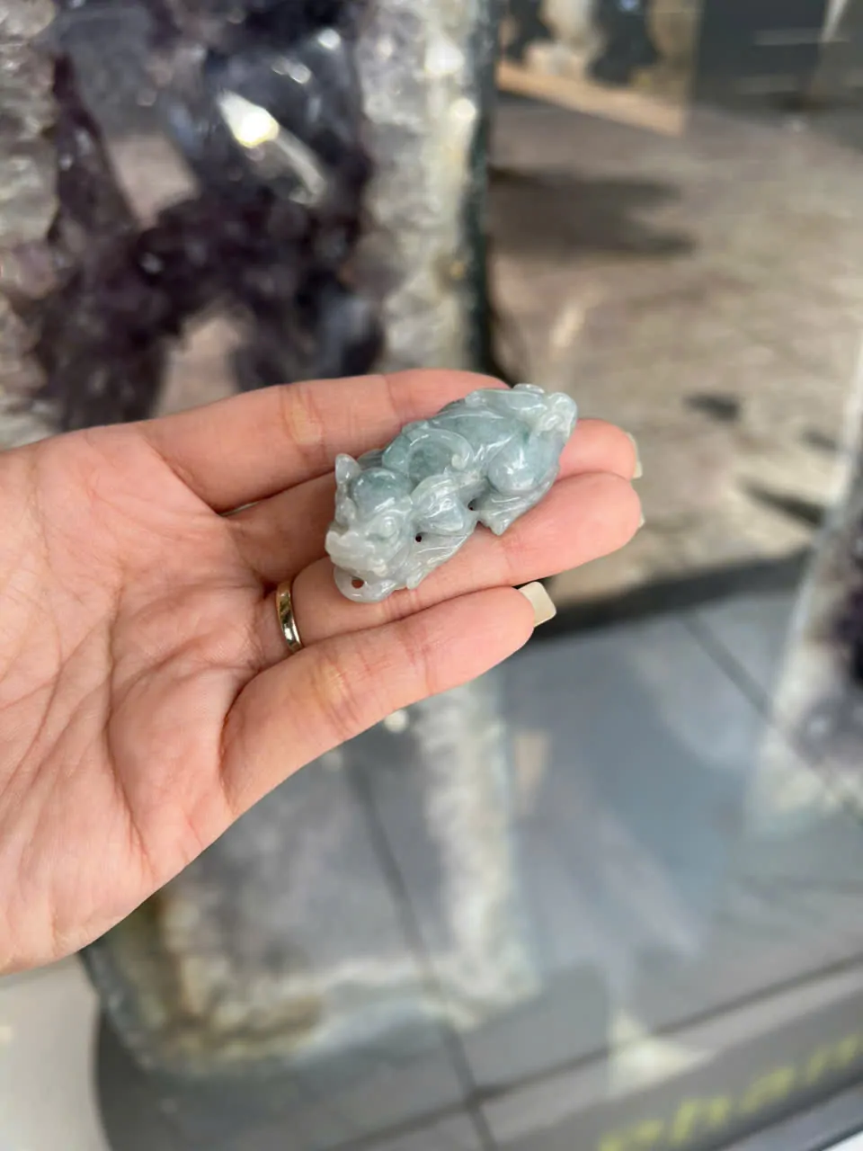 Tỳ hưu ngọc phỉ thúy xanh đậm vân mây A+++++ (GCN 17576 - 27.89 gr) S6897-S4-6080