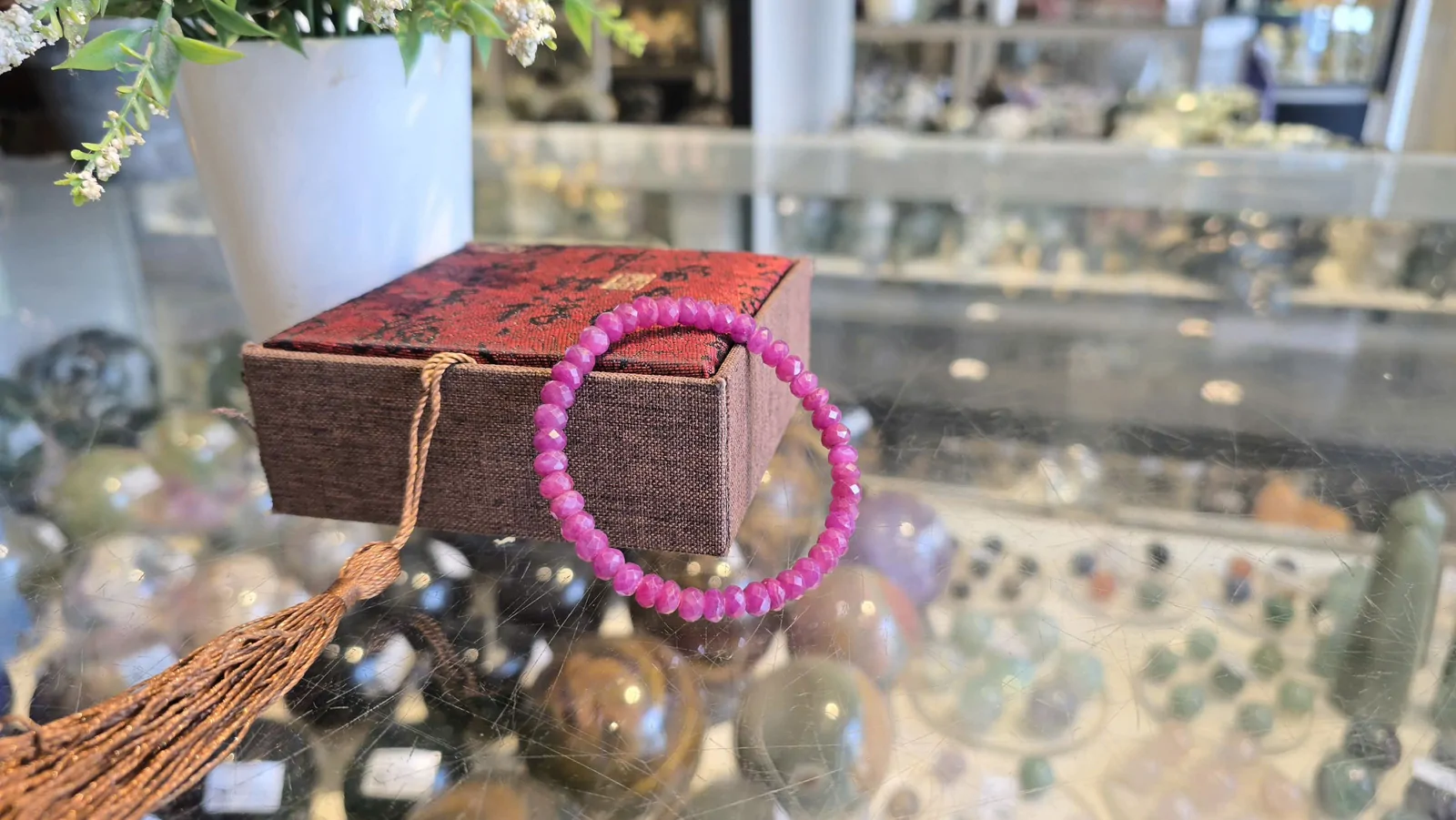 Vòng tay Ruby (hồng bảo hạt mài vát) 44 hạt - 14.3g S879-S3-13299