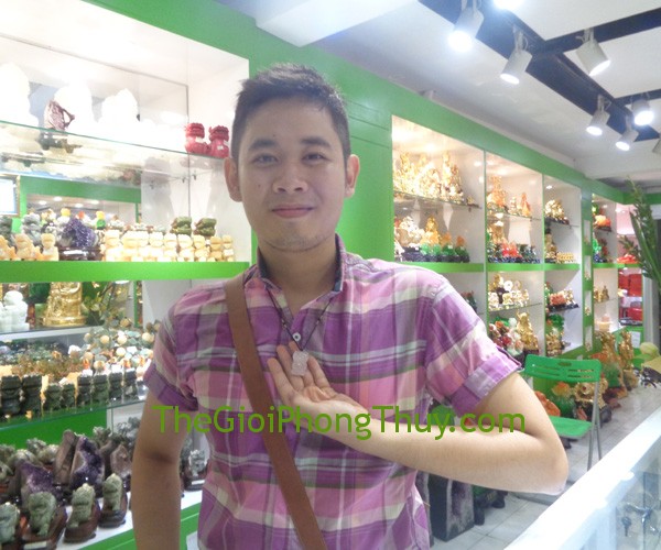 Anh Thành - khách hàng mua mặt đeo Cú Mèo Thạch Anh Hồng FS5018-6