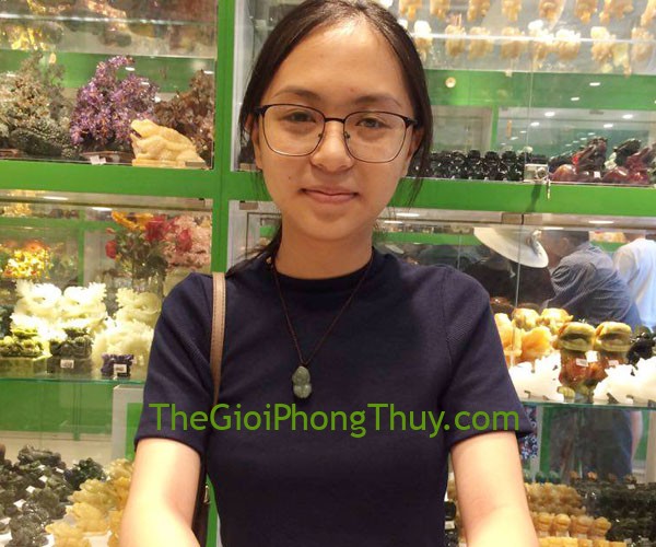 Chị Hương-Khách hàng mua Tỳ hưu vảy rồng đá Ngọc Đông Linh FS932