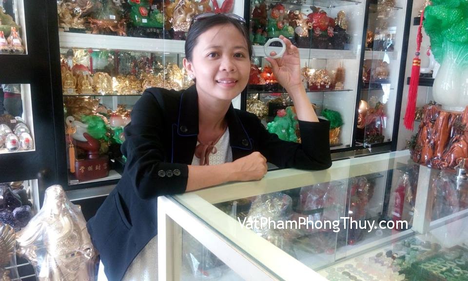 Chị Mai - khách hàng mua vòng ngọc Phỉ Thúy VM107-S5-4050