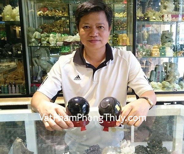 Anh Vĩnh - Khách hàng đã mua Quả cầu thạch anh đen
