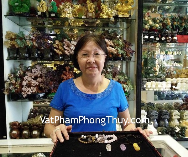 Cô Điệp - Khách hàng mua trang sức phong thủy, tỳ hưu, hổ phách, vòng tay đá quý VM117, S406, S763, S6016, S911-S3-2968, S6007, S6005, S845