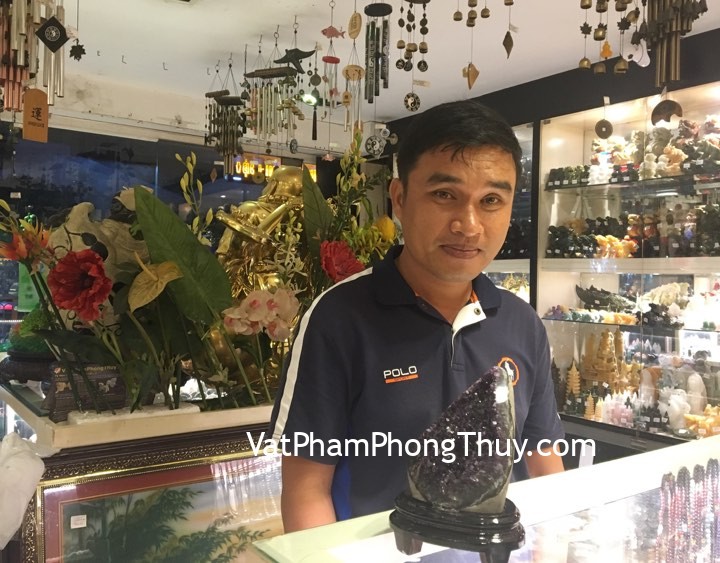 Anh Lộc - khách hàng mua chuỗi ngọc phỉ thúy xanh đậm A+ 10li S6397, bông thạch anh tím H096-8820
