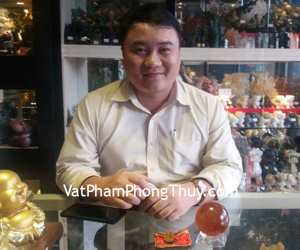 Anh Bình - khách hàng mua Quả cầu thạch anh vàng M191-S4-1042, Phật bản mệnh A Di Đà đá mắt mèo S6842-8