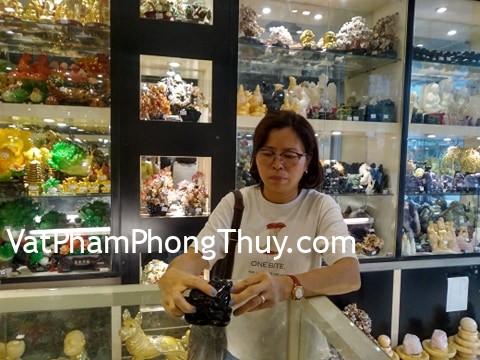 Chị Hiếu- Khách hàng mua Thiềm thừ hắc ngà GM156.